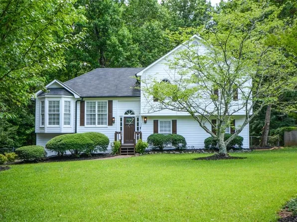 4890 Bayberry Dr, Cumming, GA 30040