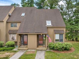 16 Harwich Ct, Merrimack, NH 03054
