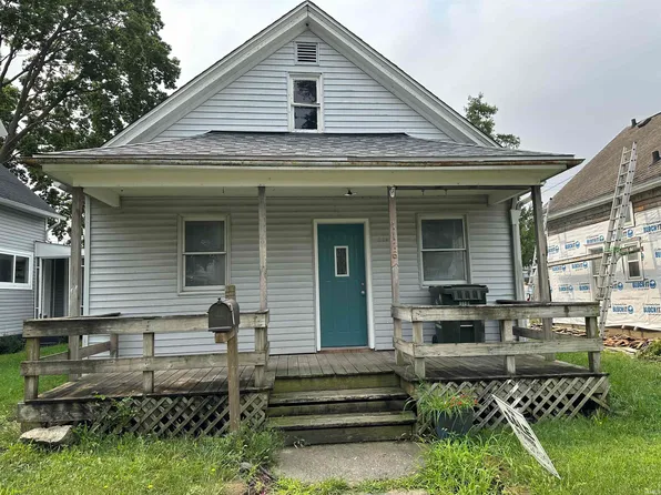 1116 E Bowman St, South Bend, IN 46613