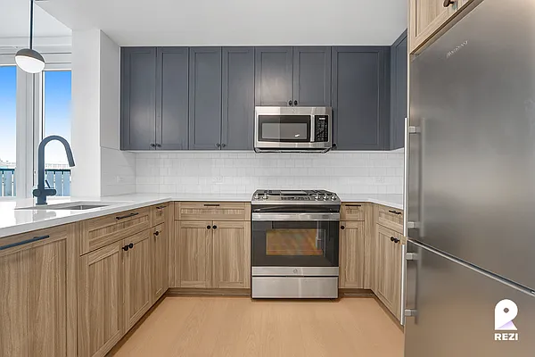 Rented by REZI | media 34