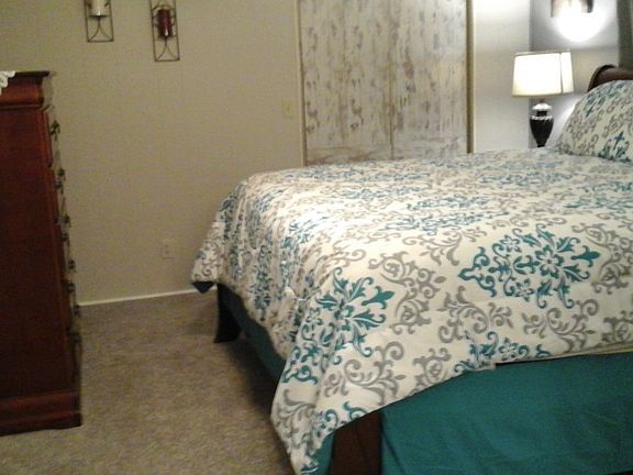 5th image of 62 Rose Dr
