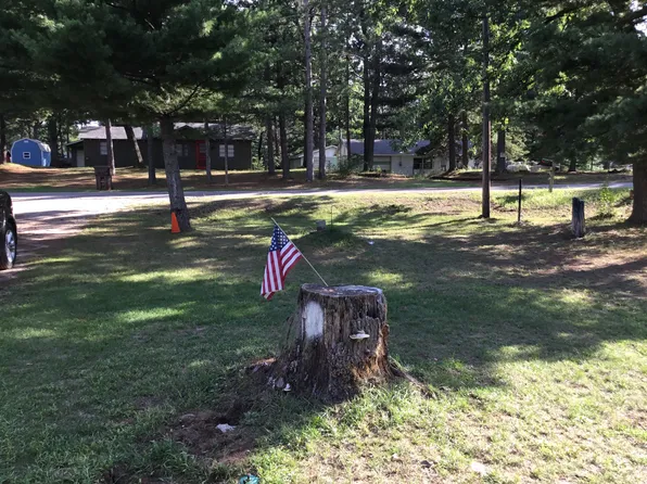 10403 Washington Rd, Saint Helen, MI 48656