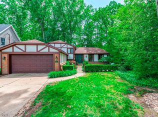 29205 Wolf Rd, Bay Village, OH 44140