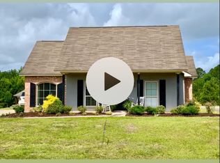305 Ridge Row, Pineville, LA 71360