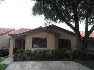6622 NW 175th Ter, Hialeah, FL 33015