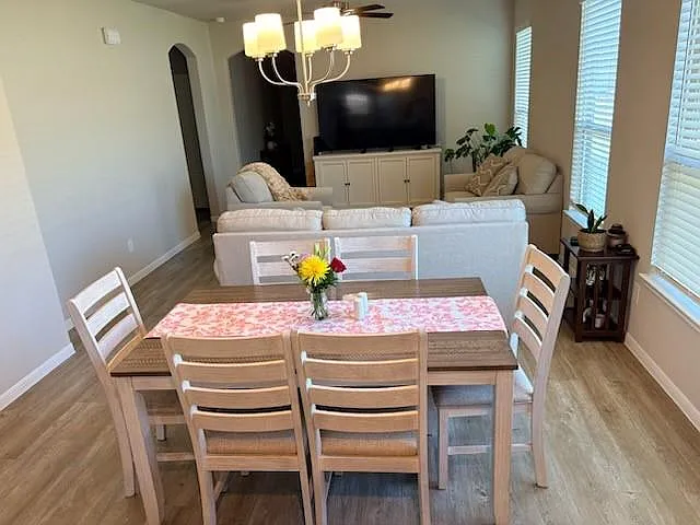 341 Emerald Thicket Ln — Photo 5