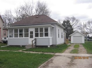 1616 2nd St, Perry, IA 50220