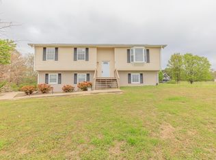 1306 McIntire Rd, Rock Spring, GA 30739