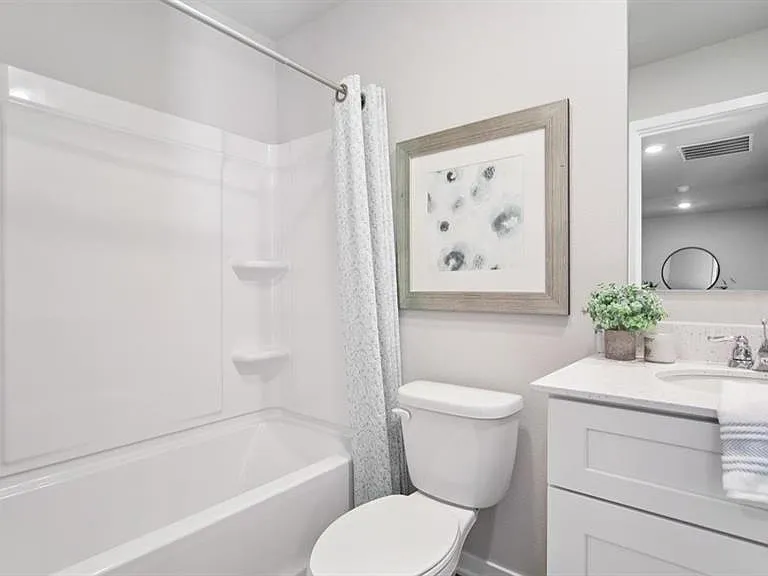 4334 NE Spear Ln — Photo 9