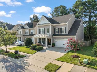 548 Hadlow St, Fuquay Varina, NC 27526