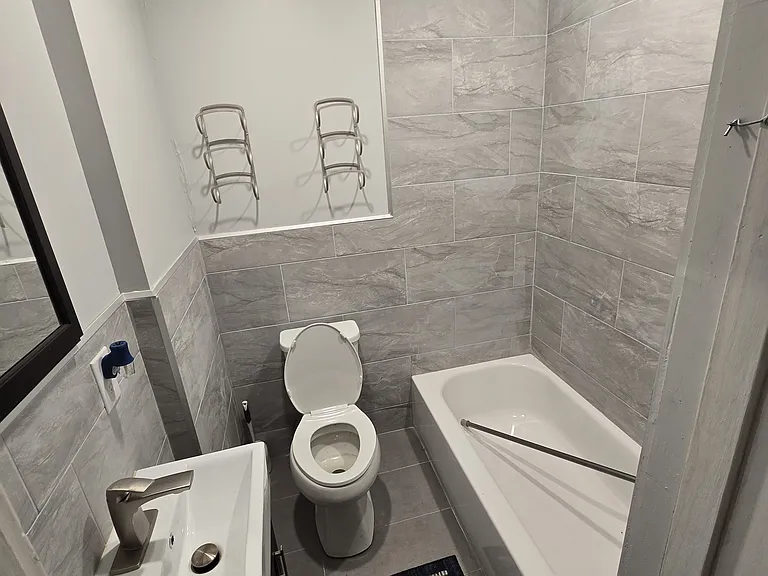 317 Front St #1 — Photo 11