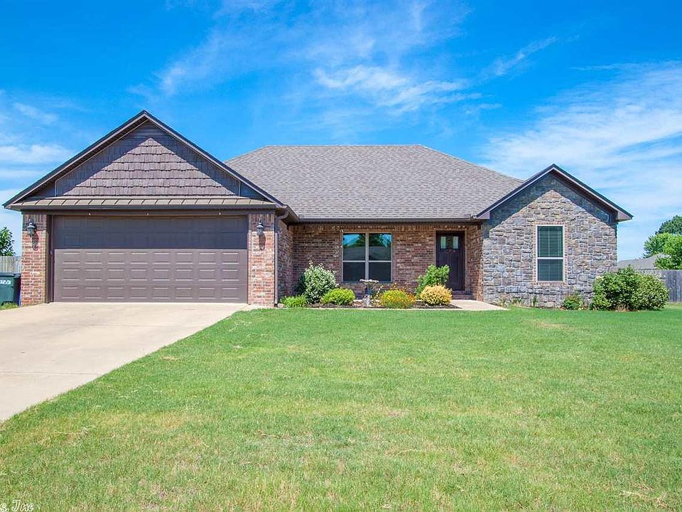1st image of 6 Dove Creek Dr