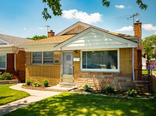 4608 1st Ave, Lyons, IL