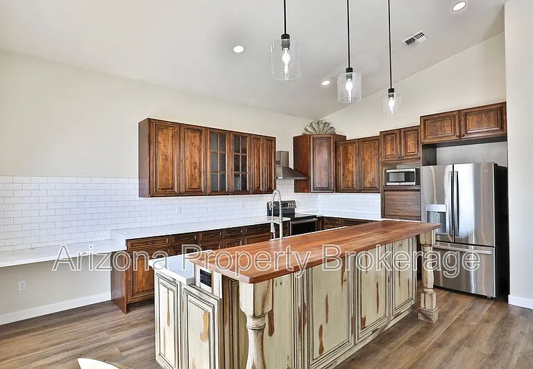 4601 E Scott Ave — Photo 8