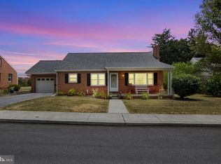 123 Fairview Ave, Dover, PA 17315