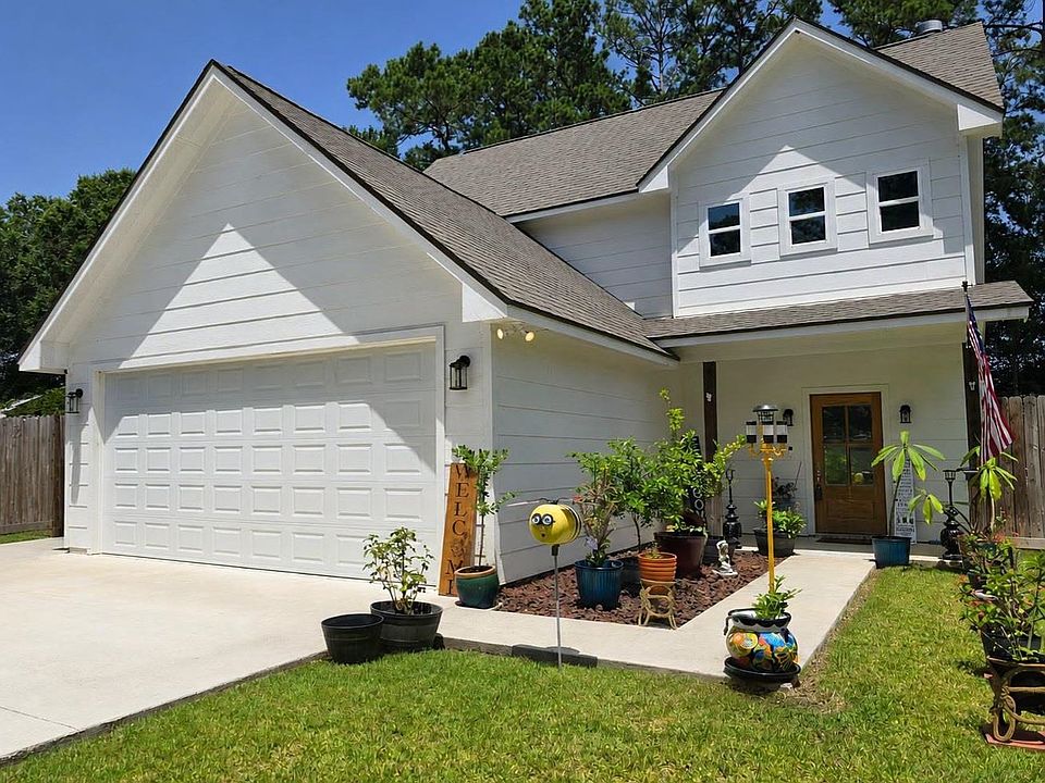 1st image of 108 Rustic Ln