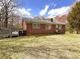 8473 Southard Rd, Stokesdale, NC 27357