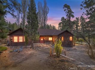 4 Lakeview Trl, Fawnskin, CA 92333