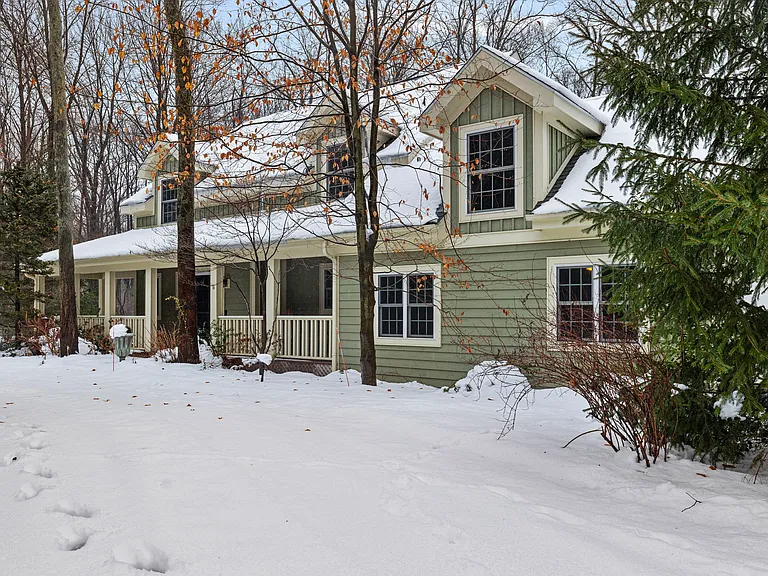 13217 Three Oaks Rd — Photo 6