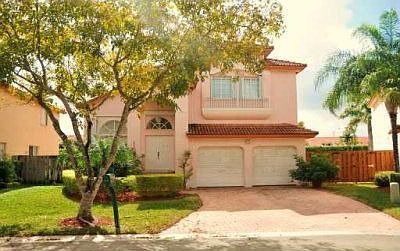 1st image of 11060 NW 58th Ter