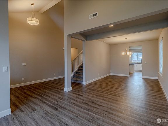 5th image of 21306 113th Street Ct E