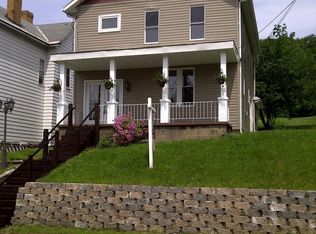 1003 Vine St, West Newton, PA 15089