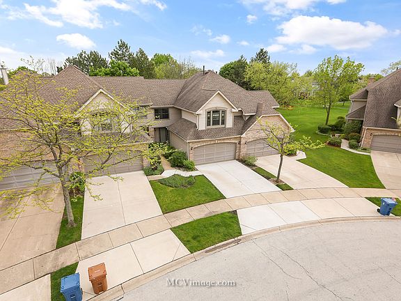 2nd image of 213 Benton Ln