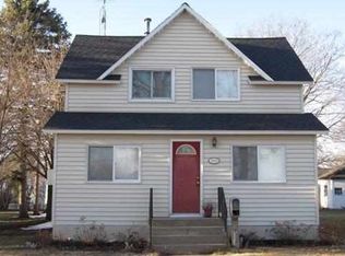 110 4th St, Nekoosa, WI 54457