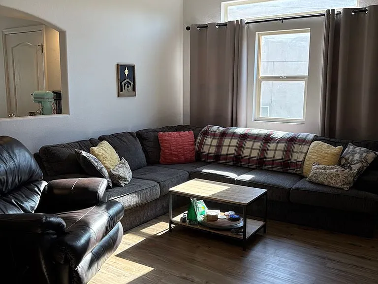 5050 Rill Valley Way — Photo 4
