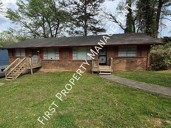 2nd image of 4032 Arbor Place Ln