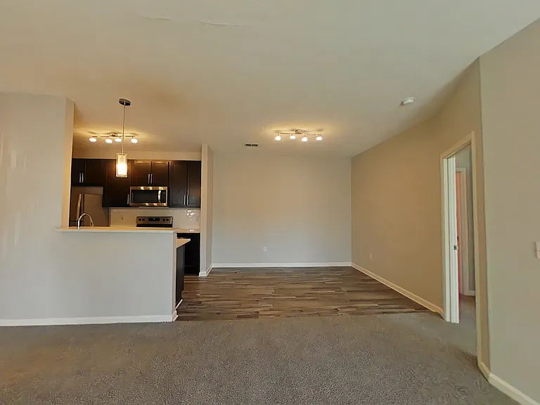 Landings At Beckett Ridge — Photo 69