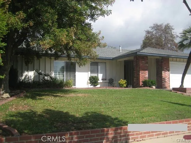 4 bed, 1762 sqft, $3,800 — Photo 2