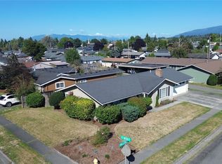 1405 Hillcrest Pkwy, Mount Vernon, WA 98274