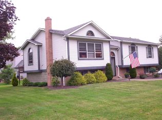 3559 Marylane Dr, Hermitage, PA