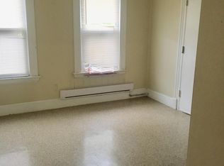 23 Greenmount Ter APT 2, Waterbury, CT 06708