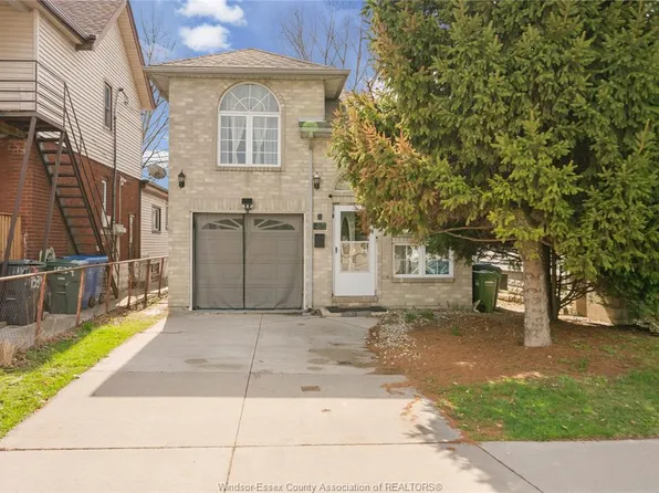 1537 Langlois Ave, Windsor, ON N8X 4M3
