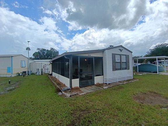 2nd image of 4120 SE 20th Ter