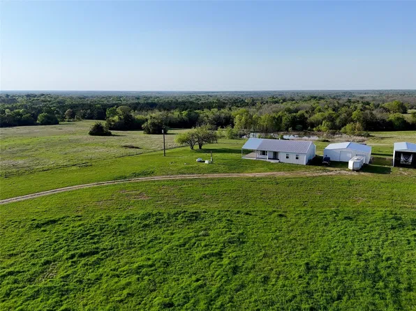 7563 Farm Road 128, Ben Franklin, TX 75415