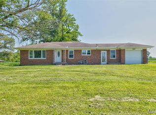 7929 Brighton Bunker Hill Rd, Bunker Hill, IL 62014
