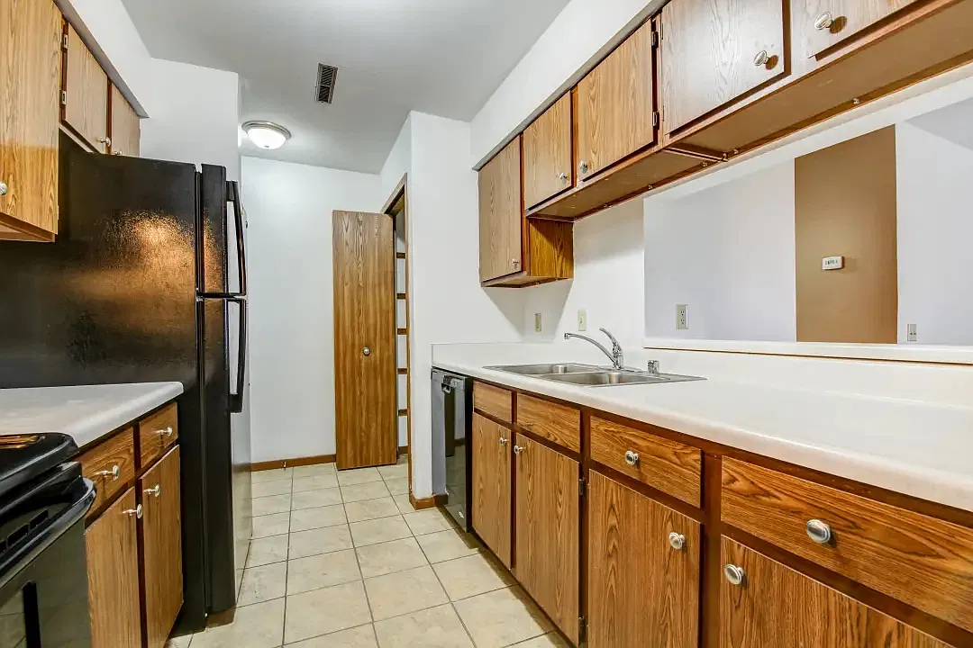 2 bed, 1400 sqft, $1,259 — Photo 4