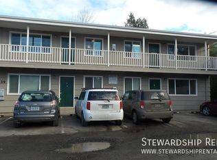 1939 Agate Aly APT 2, Eugene, OR 97403