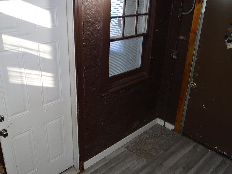 1602 Chestnut St Rockford IL Zillow