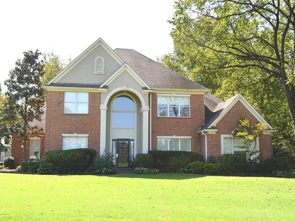 1st image of 8471 Westbrook Dr