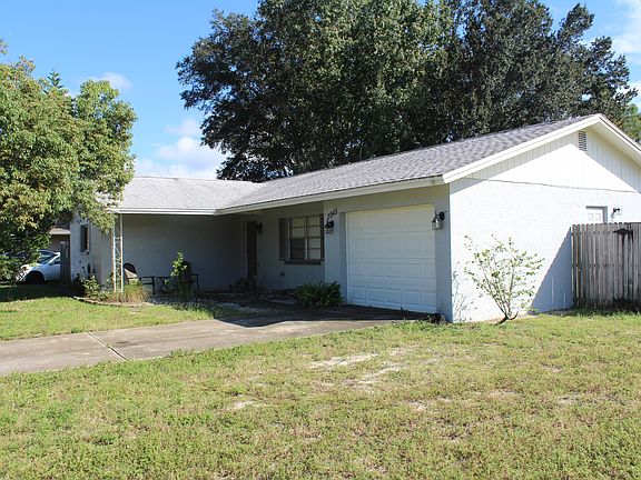 2nd image of 3945 Barcelona St