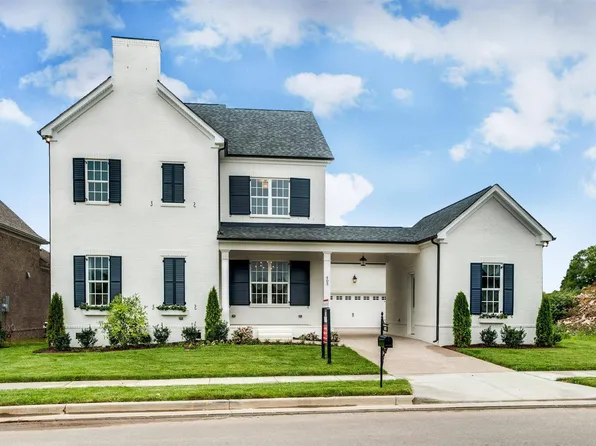 2091 McAvoy Dr, Franklin, TN 37067