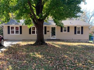 1833 NE 55th Ter, Kansas City, MO 64118