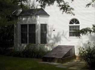 8 Regency Ct, Lititz, PA 17543