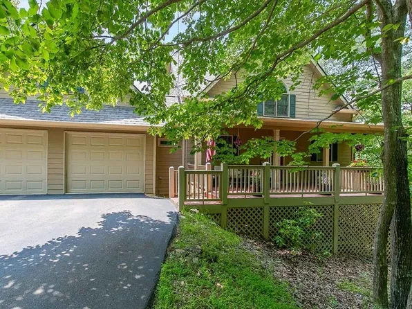2974 Quail Cove Dr, Jasper, GA 30143