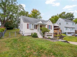 337 Delano Dr, Pittsburgh, PA 15236