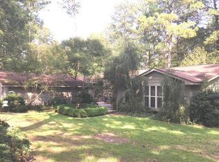 367 Lakeshore Dr, Alexander City, AL 35010